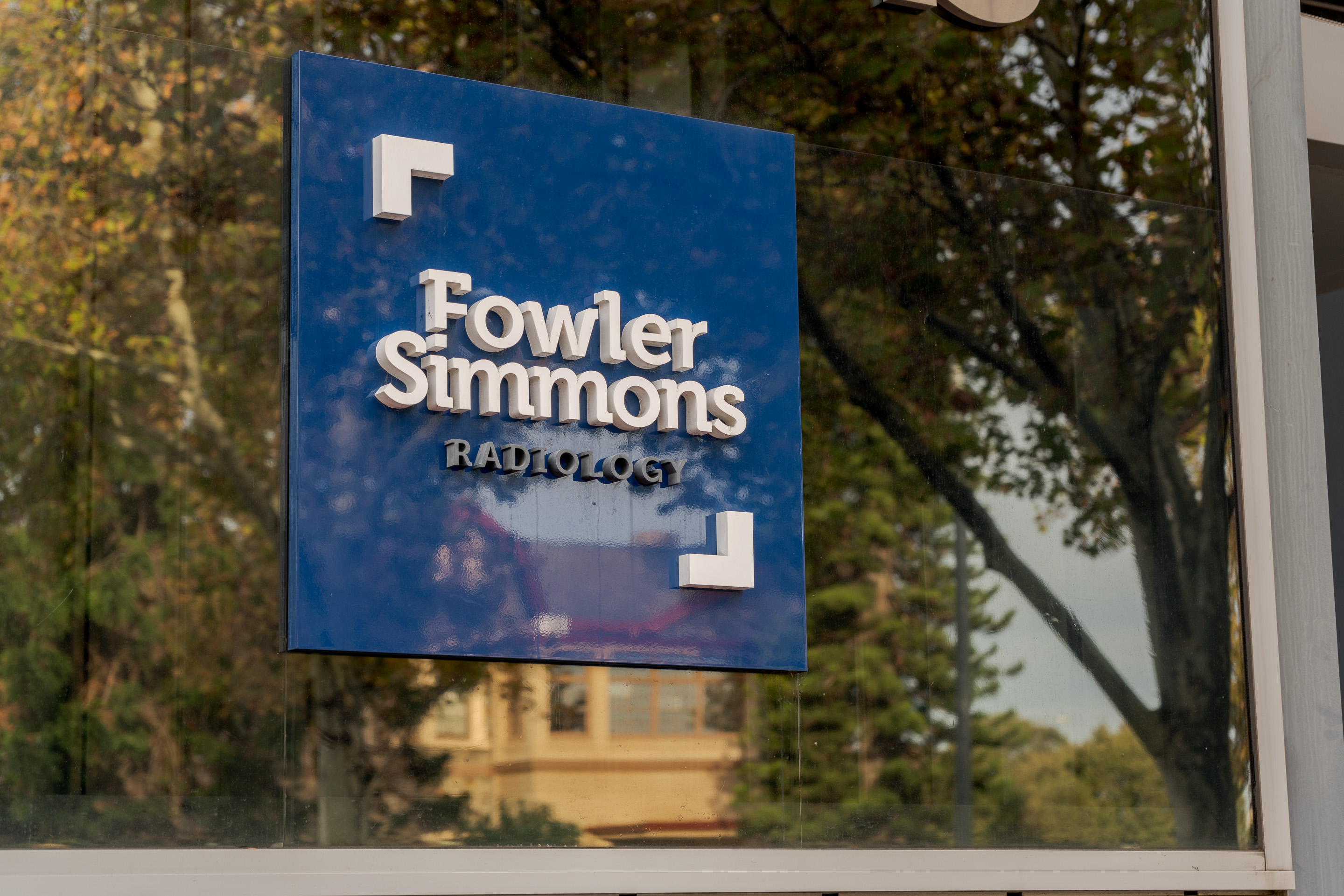 Fowler Simmons Logo Sign | MRI Specialist | Imaging CT Scan Australia | Fowler Simmons Radiology